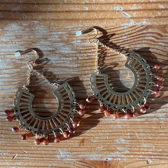 Bohemian Arch Fan Dangle Earrings Orange Bead Gold Tone Drop - Picture 2 of 3